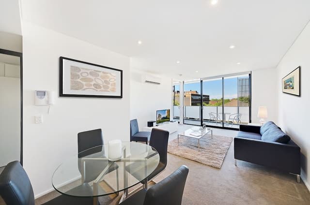 One Bedroom Apartment