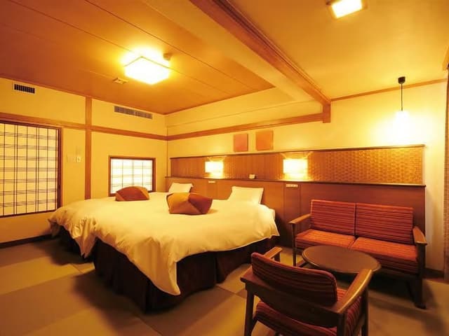 Standard Room with Tatami Floor and Shared Bathroom
