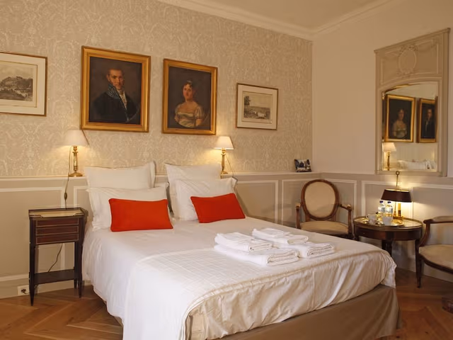 Double Room, Ensuite, Garden View (La chambre de Joséphine)