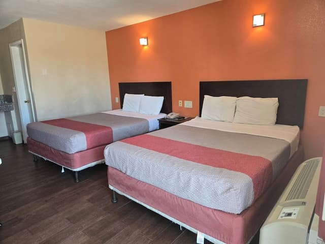 Deluxe Room, 2 Queen Beds, Non Smoking, Refrigerator & Microwave