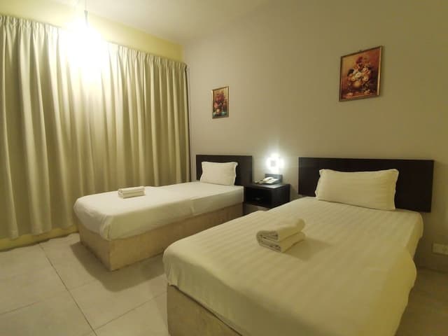 Deluxe Twin Room