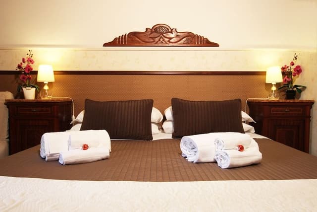 Double room with 1 Extra Bed