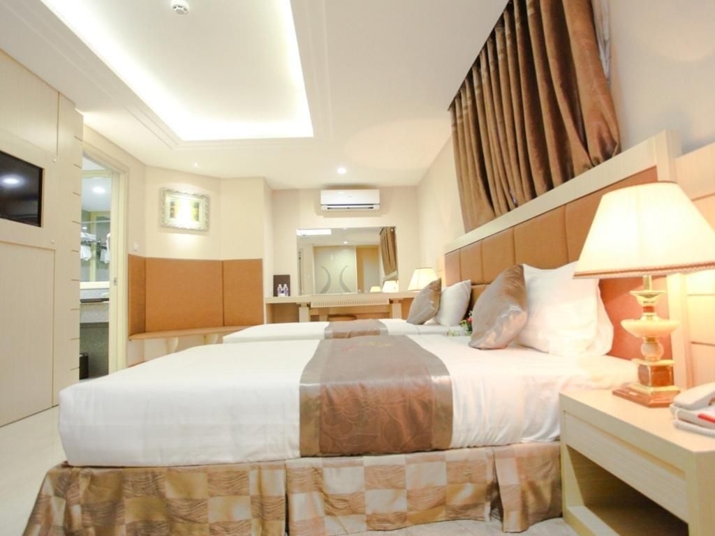ฮอลิเดย์ วัน โฮเต็ล (Holiday One Hotel)1