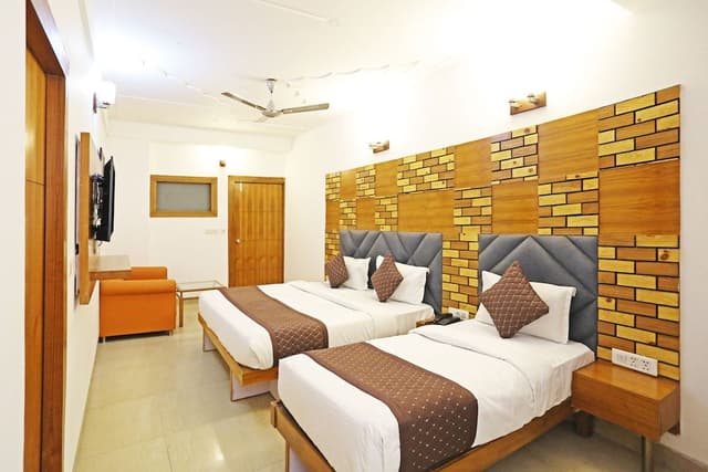 Classic Triple Room
