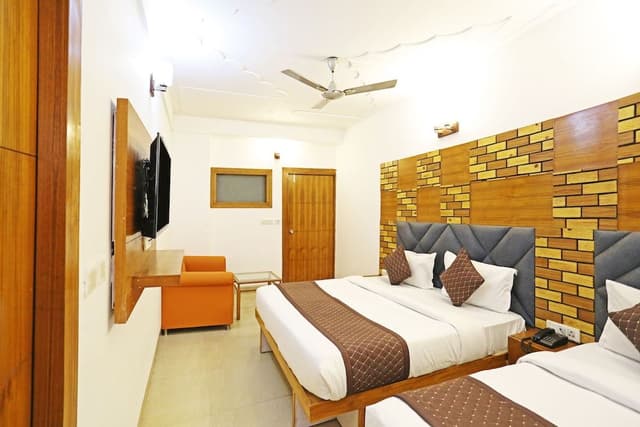 Classic Triple Room