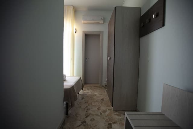 Single Room, Balcony