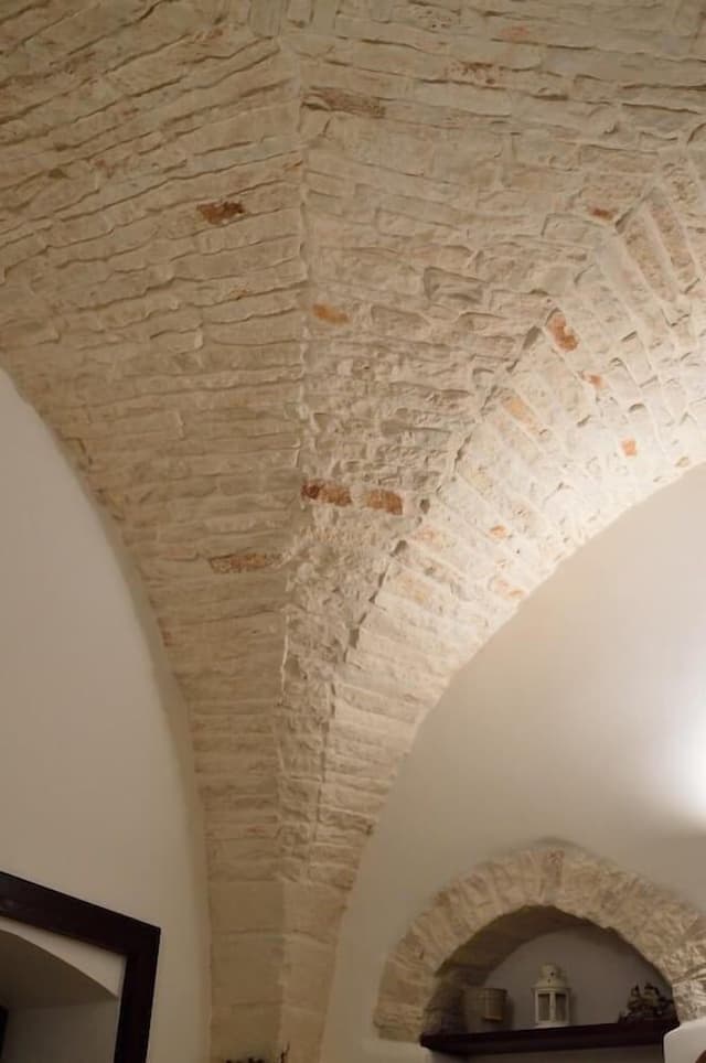 Traditional House, 2 Bedrooms