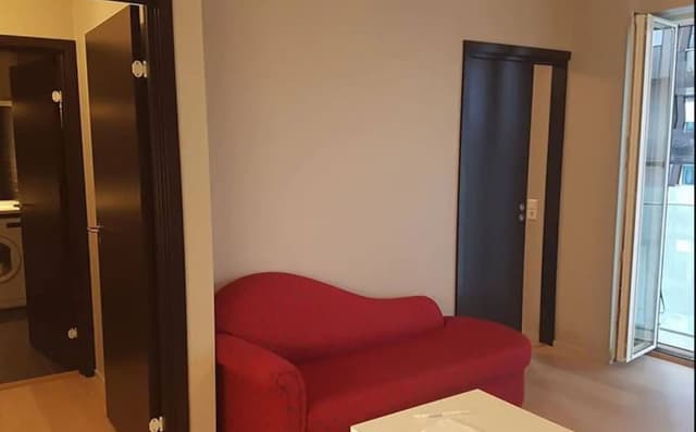 City Apartment, 1 Queen Bed, City View