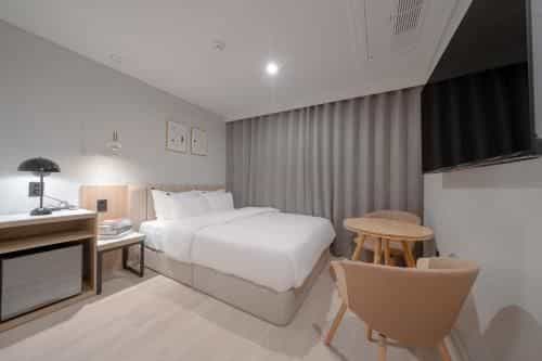 โรงแรมแกลม โรงแรมแกลม