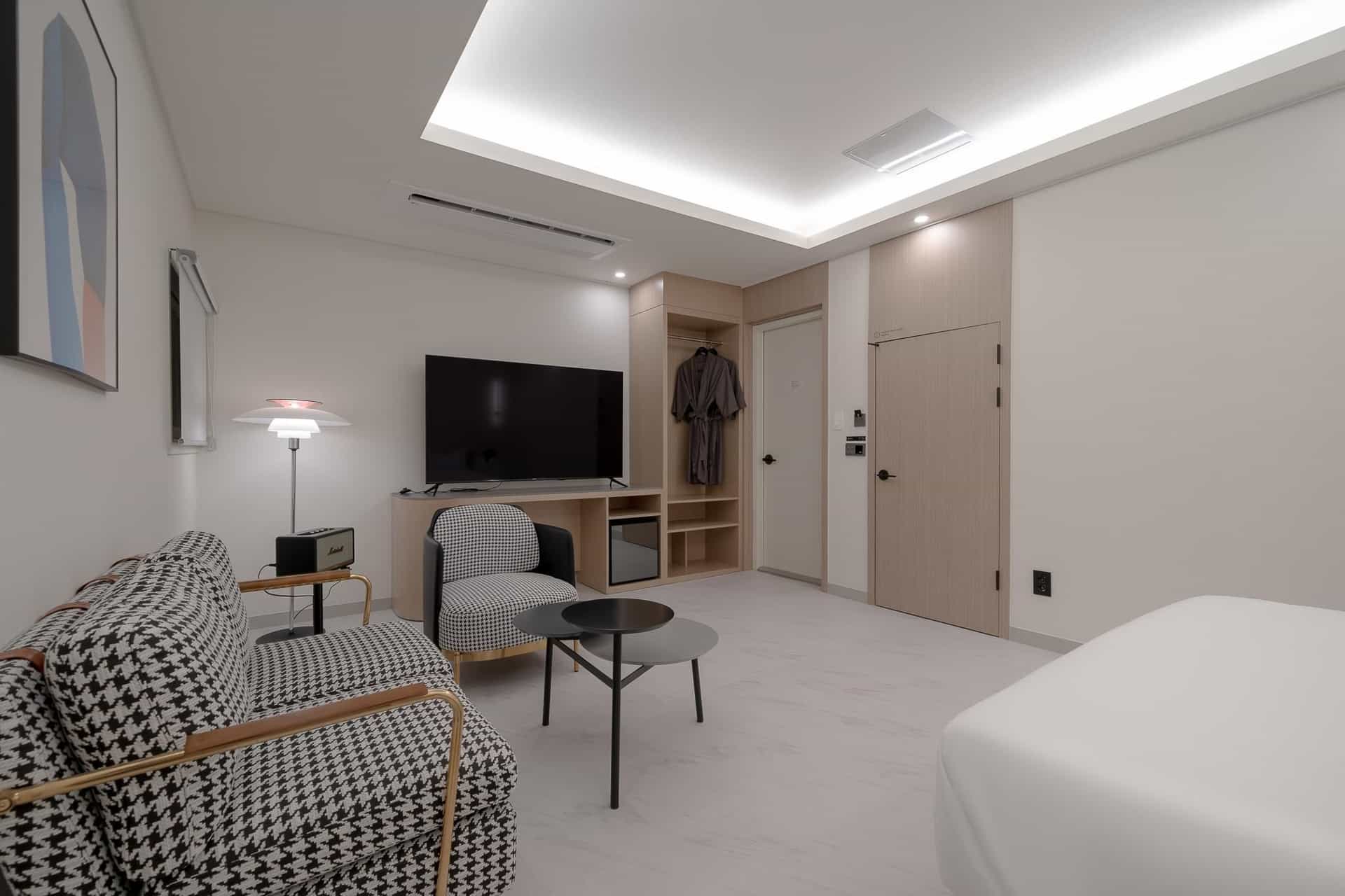 โรงแรมแกลม โรงแรมแกลม