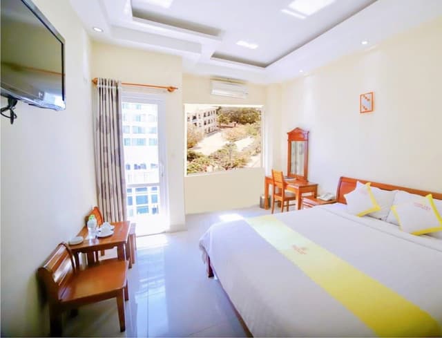 Deluxe Room, Balcony, Sea View (Twin)