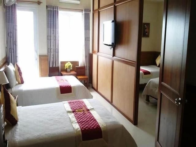 Family Room, Partial Ocean View (Quadruple)
