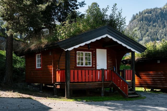 Cabin, Shared Bathroom (2-5 people)
