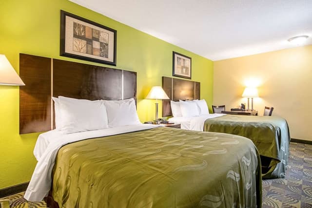 2 Double Beds, Nonsmoking, Accessible