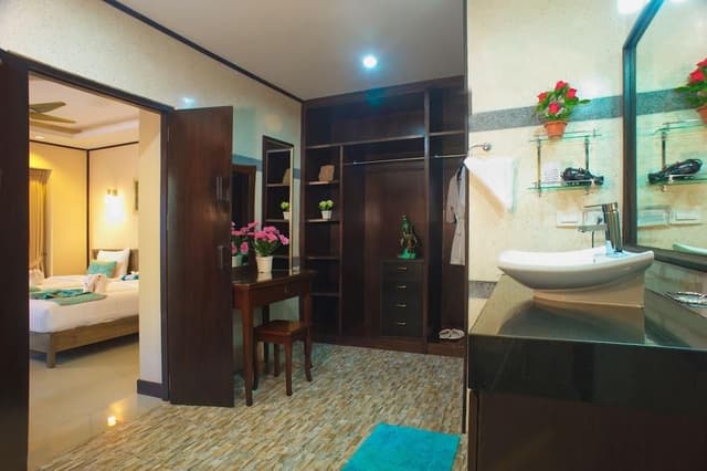 LUXURY VILLA,2 BEDROOMS,SEA VIEW