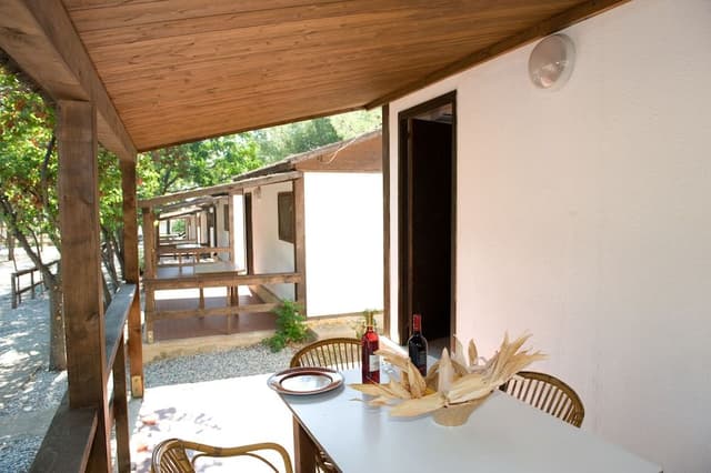 Classic Bungalow, 2 Bedrooms, Garden View, Poolside
