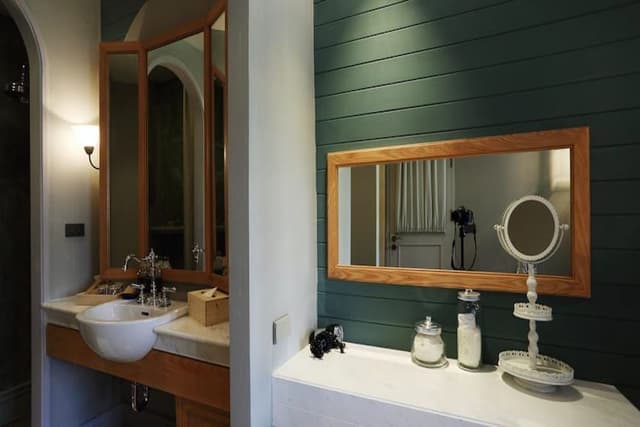 Glory Suite