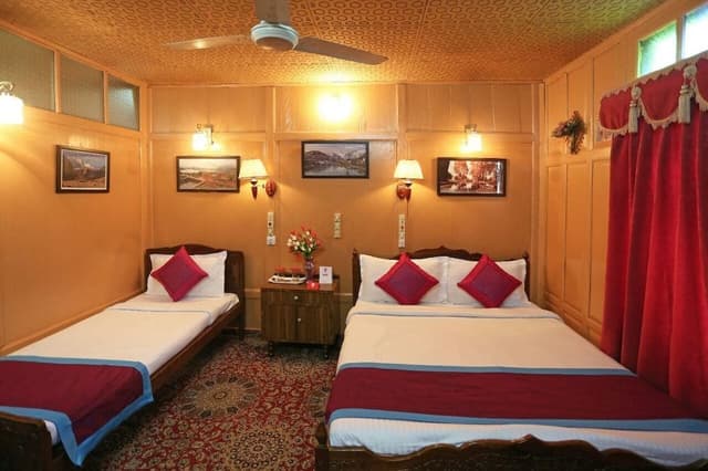 Luxury Double or Twin Room, Lake View