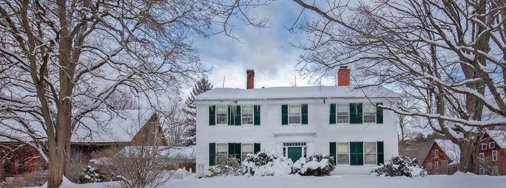 Colby Hill Inn4
