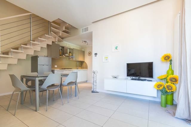 Apartment, 3 Bedrooms, 2 Bathrooms