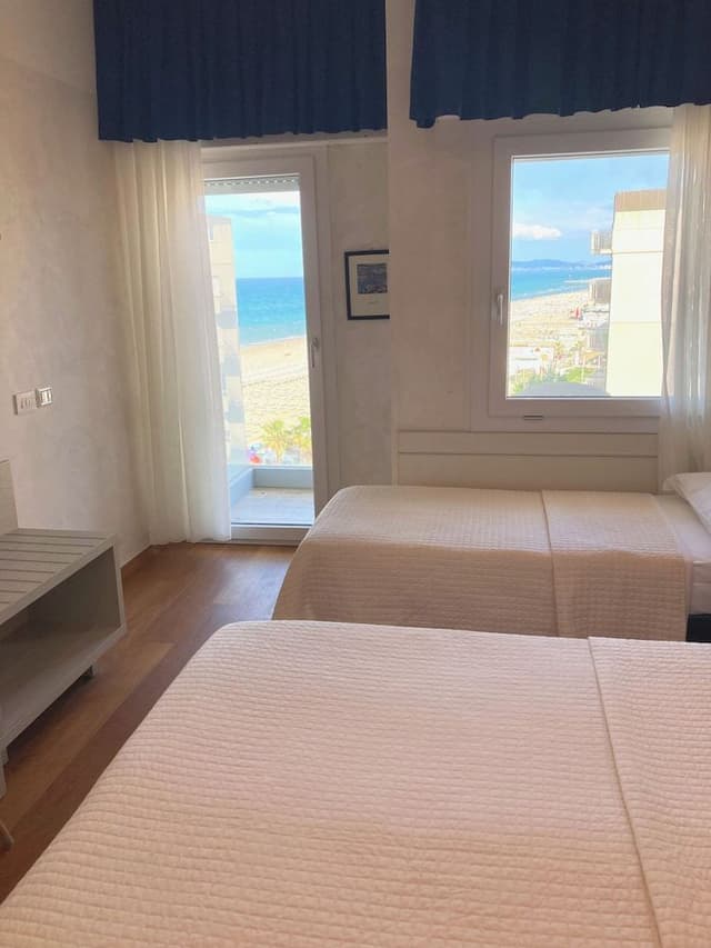 Double or Twin Room, Sea View