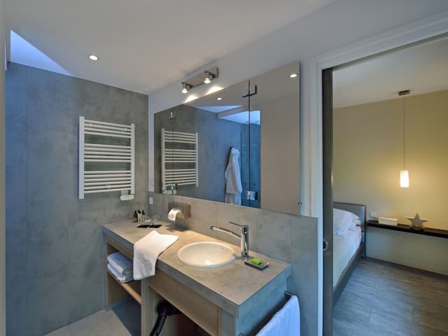 Luxury Suite, Ensuite (Voyage à l'infini )