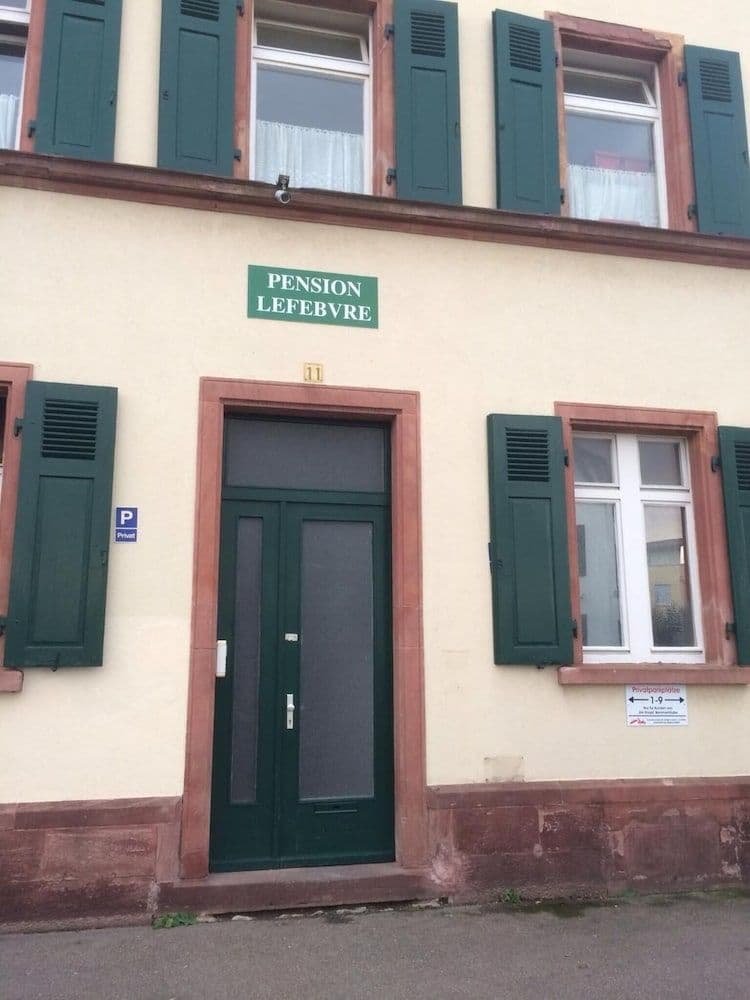 Pension Lefebvre Pension Lefebvre