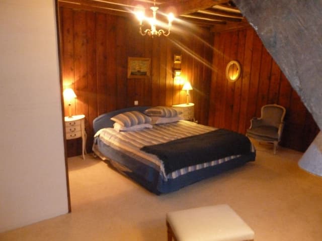 Grand House, Multiple Bedrooms, Non Smoking