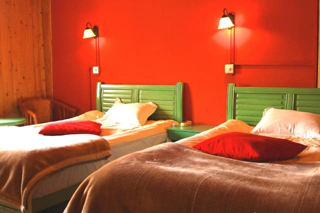 Standard 2 Bed Room