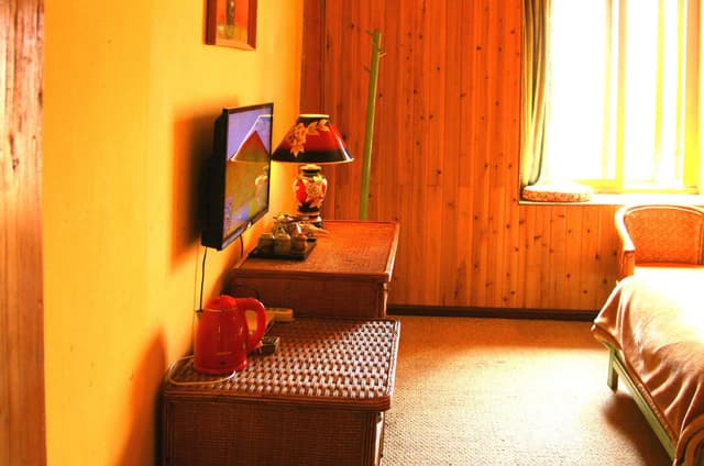 Standard 2 Bed Room