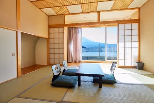 Standard Japanese Style Mount Fuji and Lake View Room - Non-Smoking