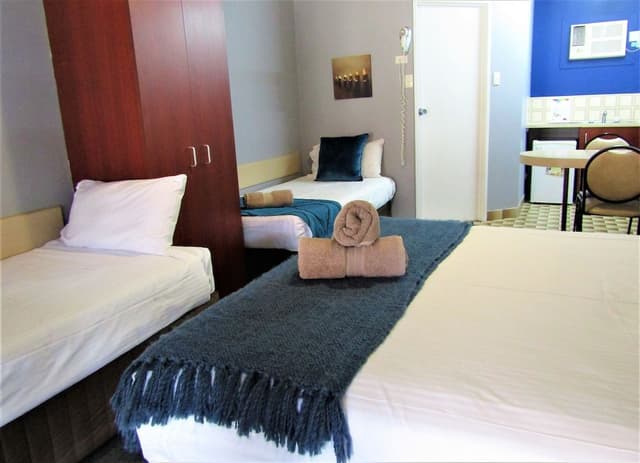 Family Studio, Multiple Beds