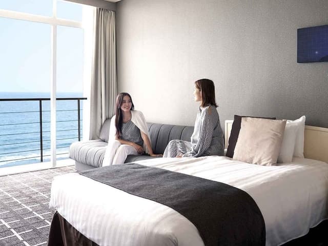 Renewal Twin Room A (Top Floor, 5F)