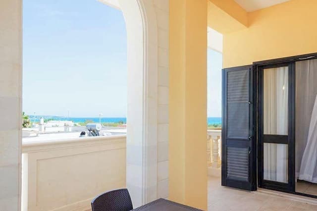 Standard Triple Room, Partial Sea View
