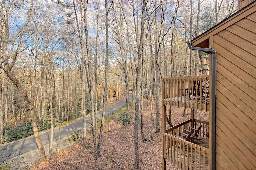 Foxhunt Sapphire Valley1