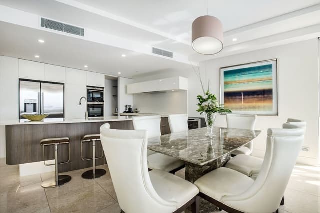 3 Bedroom Deluxe Apartment