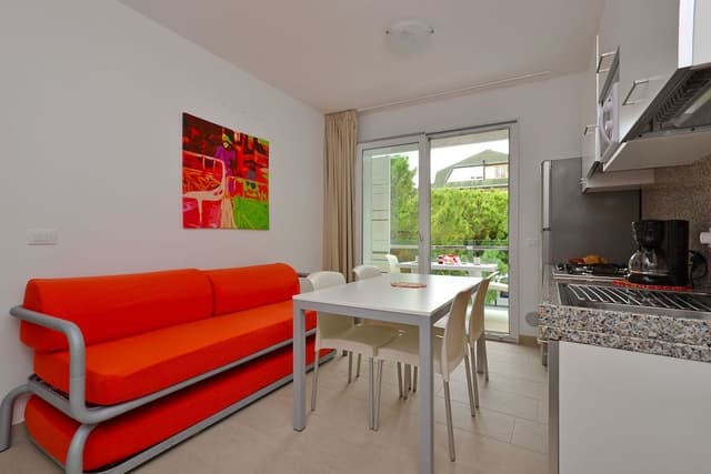 Apartment, 2 Bedrooms (C6/7) (A)