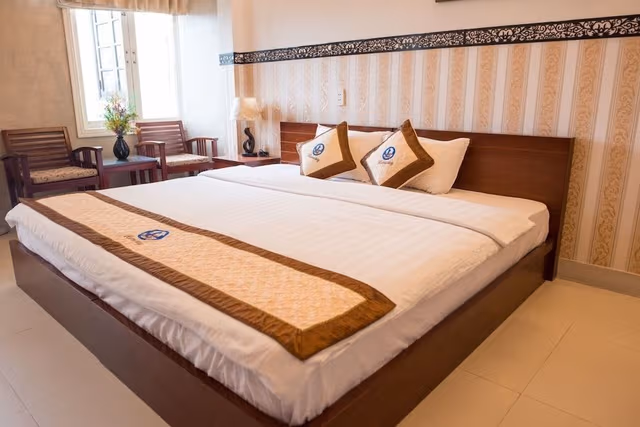 Deluxe Double or Twin Room, Balcony