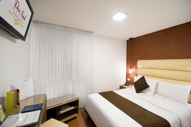 Habitación Sencilla Ejecutiva