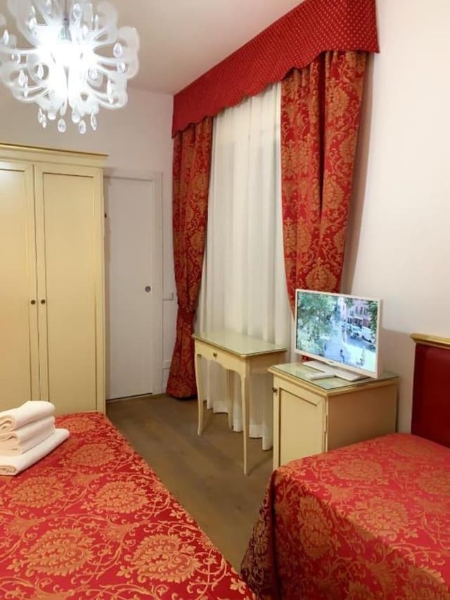 Double Room, Balcony (Suite)