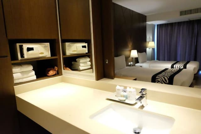 Superior Twin Room