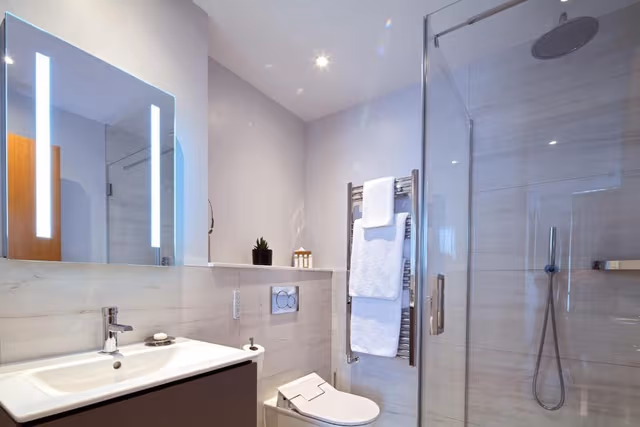 Luxury Two Bedroom Apartment with Sofa Bed