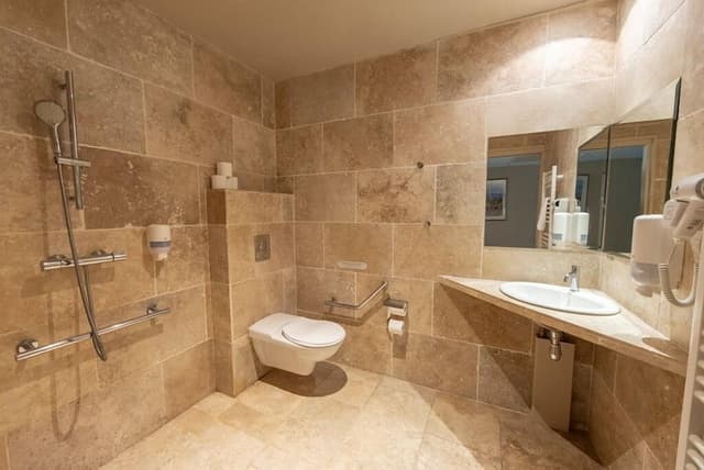 Comfort Quadruple Room