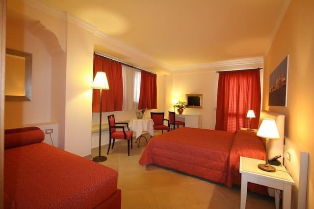 Triple Room