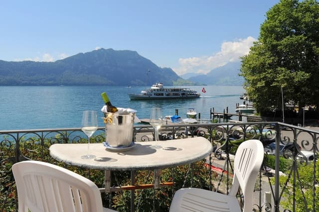 Junior Suite, 1 Bedroom, Balcony, Lake View