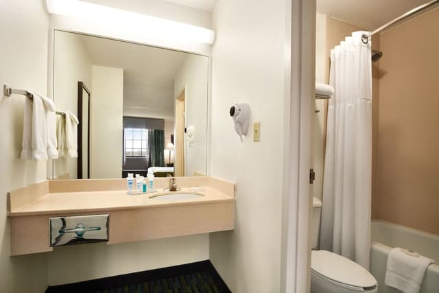 Standard Room, 2 Double Beds