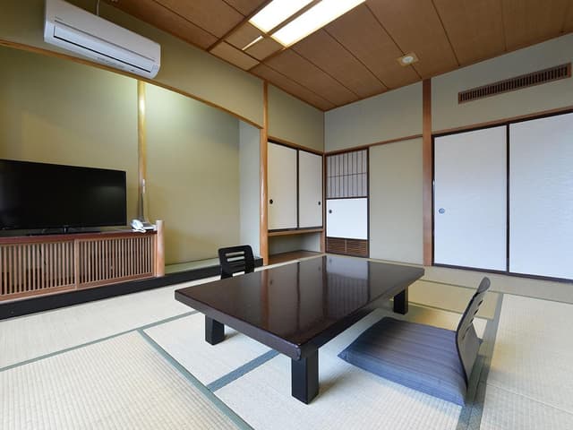 Main and Seiyu Building Japanese Style Room with 12 and 10 Tatami with Shared Bathroom - Non-Smoking