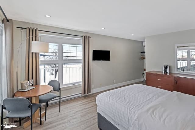 Standard Room, 1 Queen Bed, Ocean View