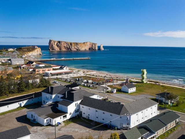 Deluxe Room, 1 King Bed, Ocean View