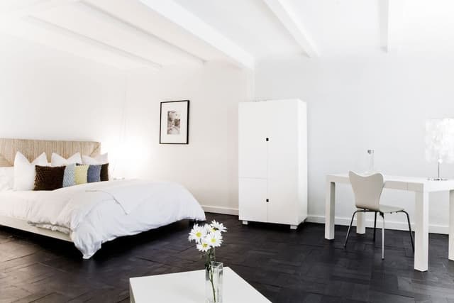 Suite, Garden View
